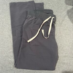 Figs Women's Charcoal Scrub Pants